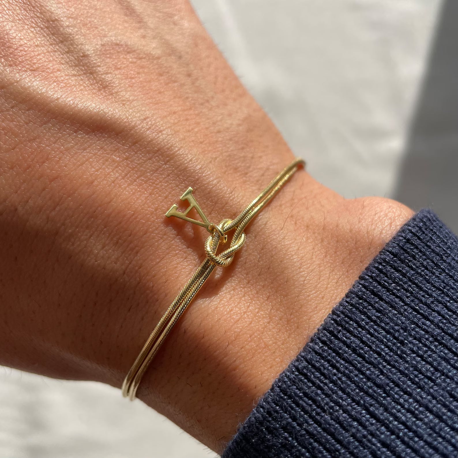 Love Knot Initial